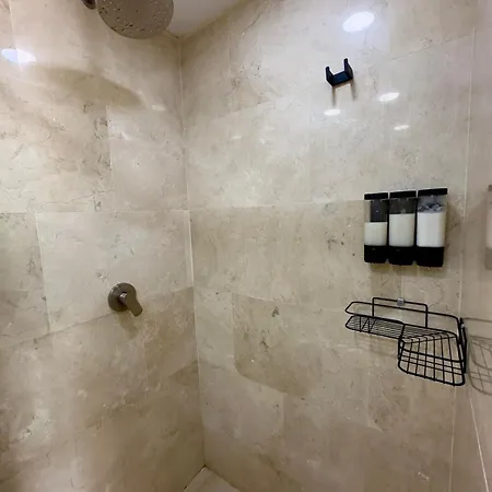 - Sea View - Airport 5 Min Apartamento Cartagena
