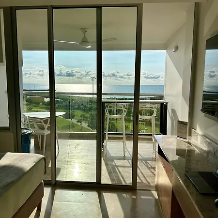 Apartamento - Sea View - Airport 5 Min *
